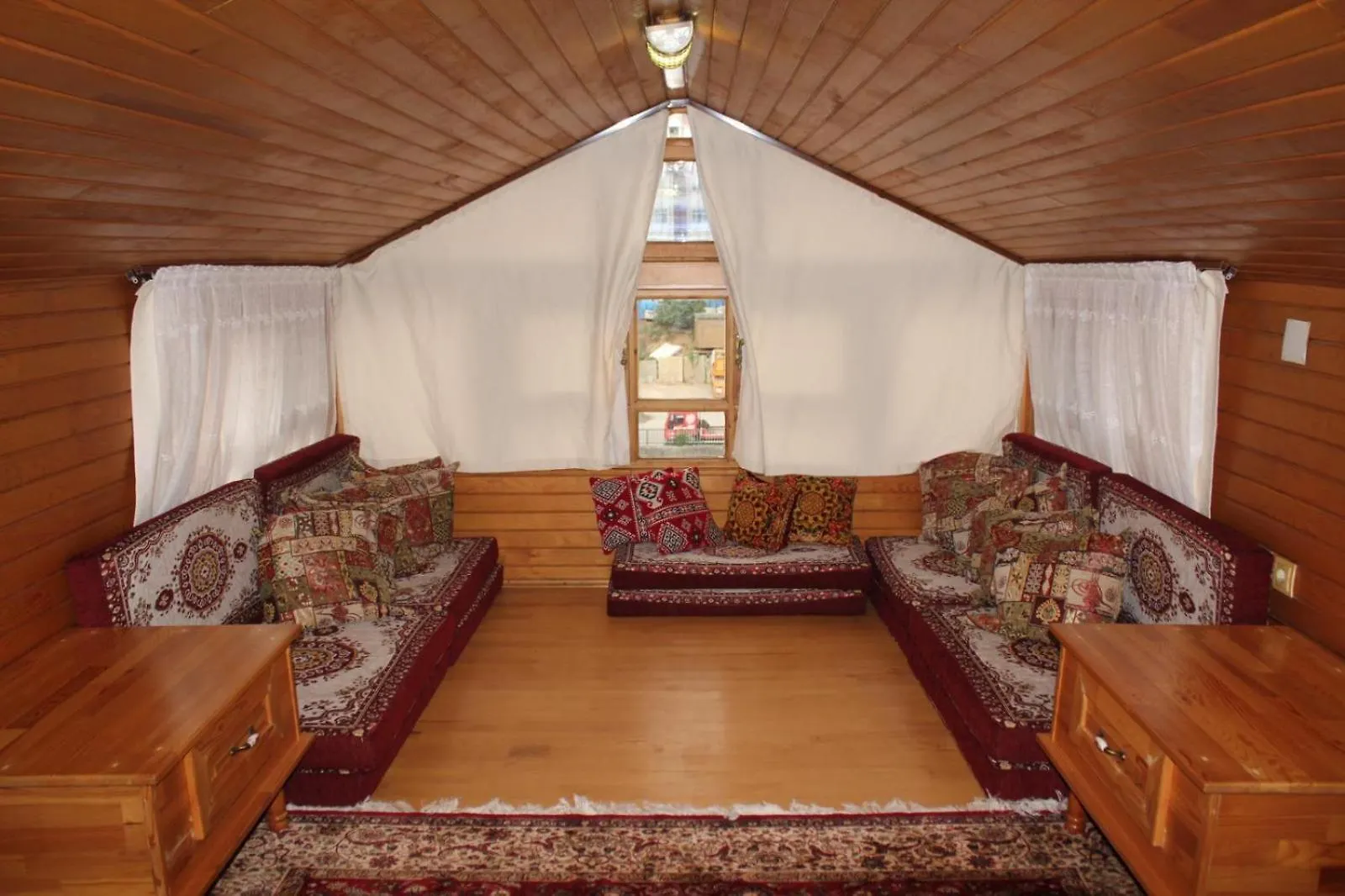 Bahceli Tas Villa Trabzon Turkey