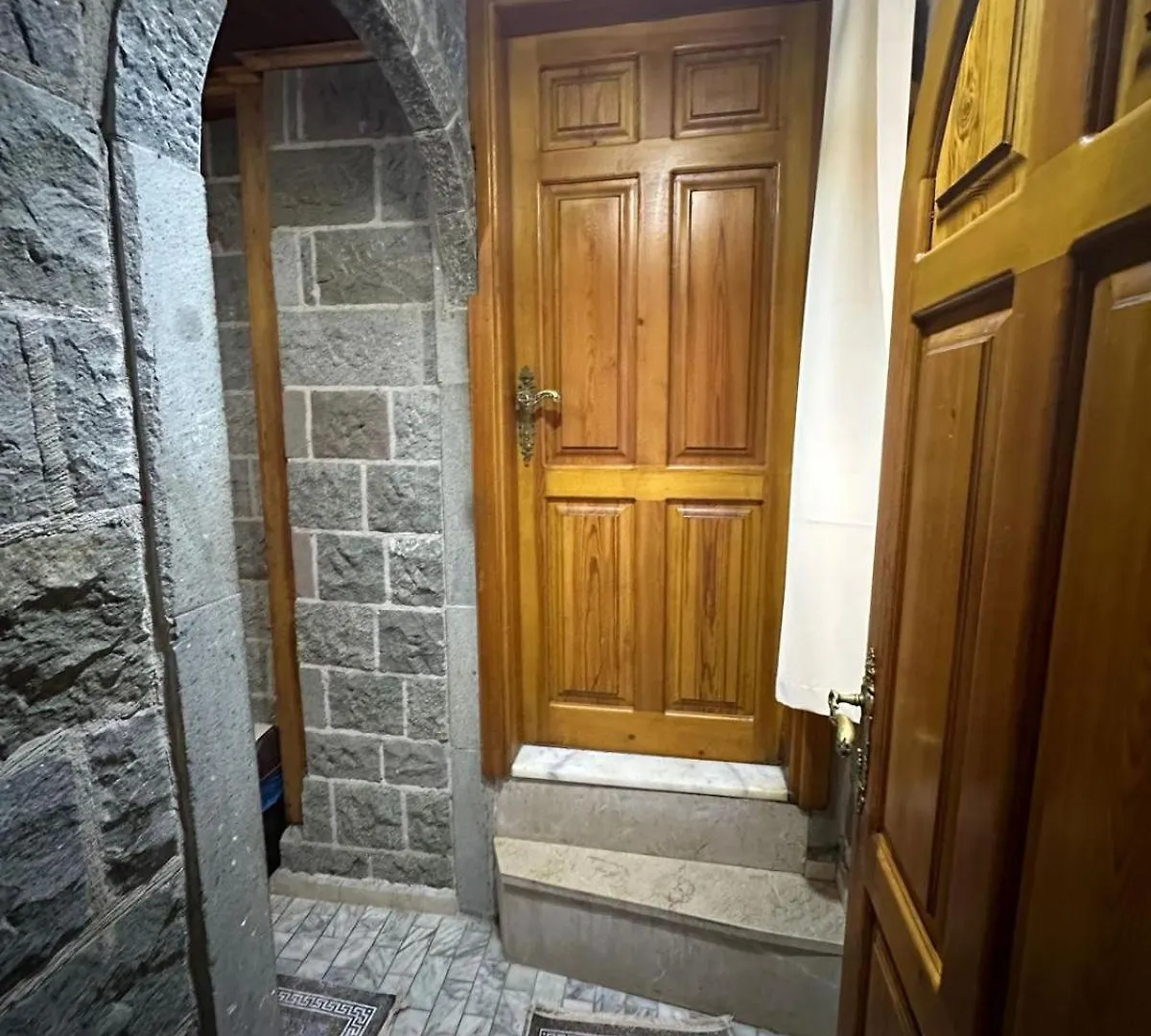 Bahceli Tas Villa Trabzon